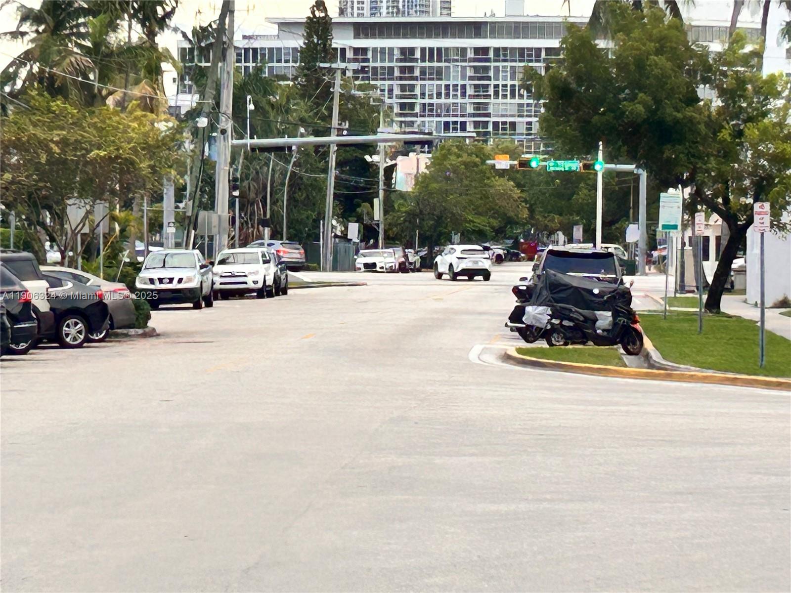 7207 Bay Dr #24 Miami Beach, FL 33141