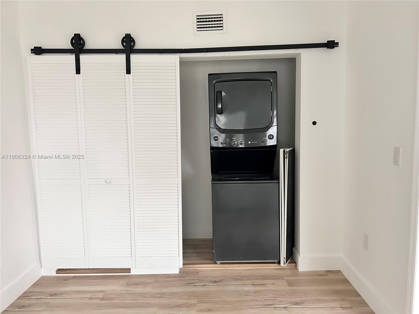 7207 Bay Dr #24 Miami Beach, FL 33141