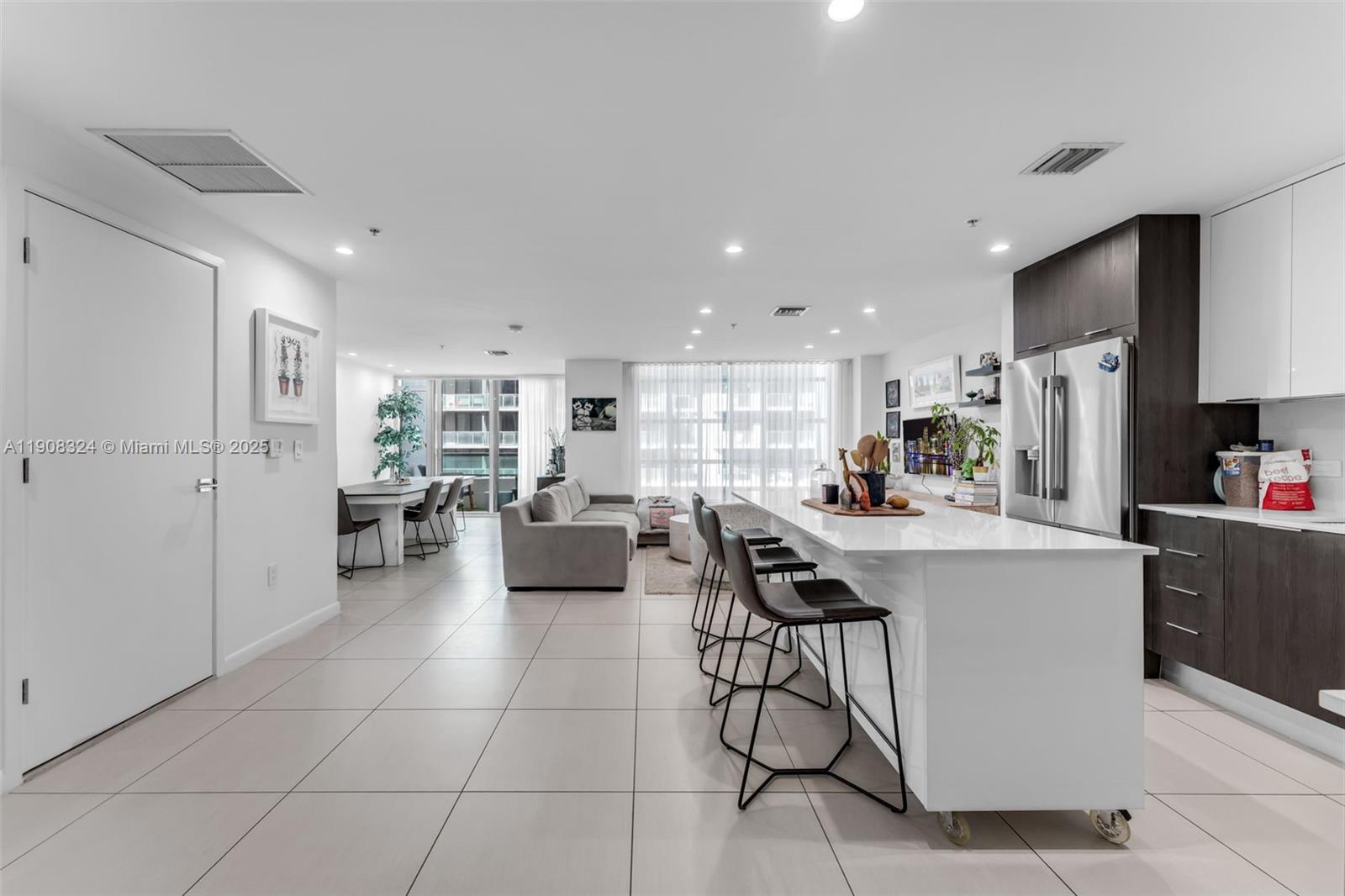 3301 NE 1st Ave #M0510 Miami, FL 33137