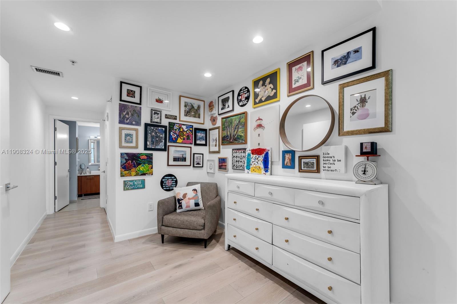 3301 NE 1st Ave #M0510 Miami, FL 33137