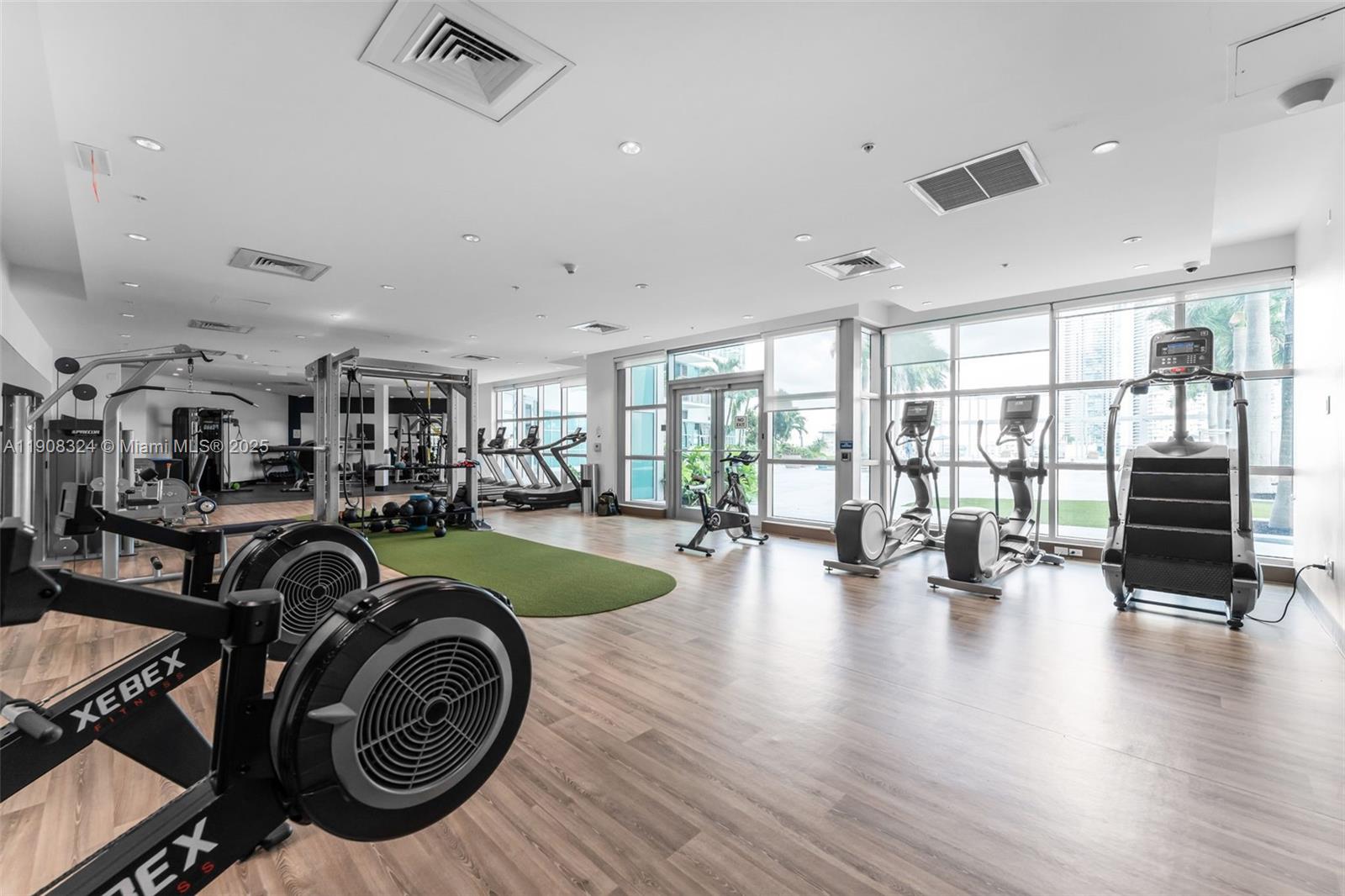 3301 NE 1st Ave #M0510 Miami, FL 33137