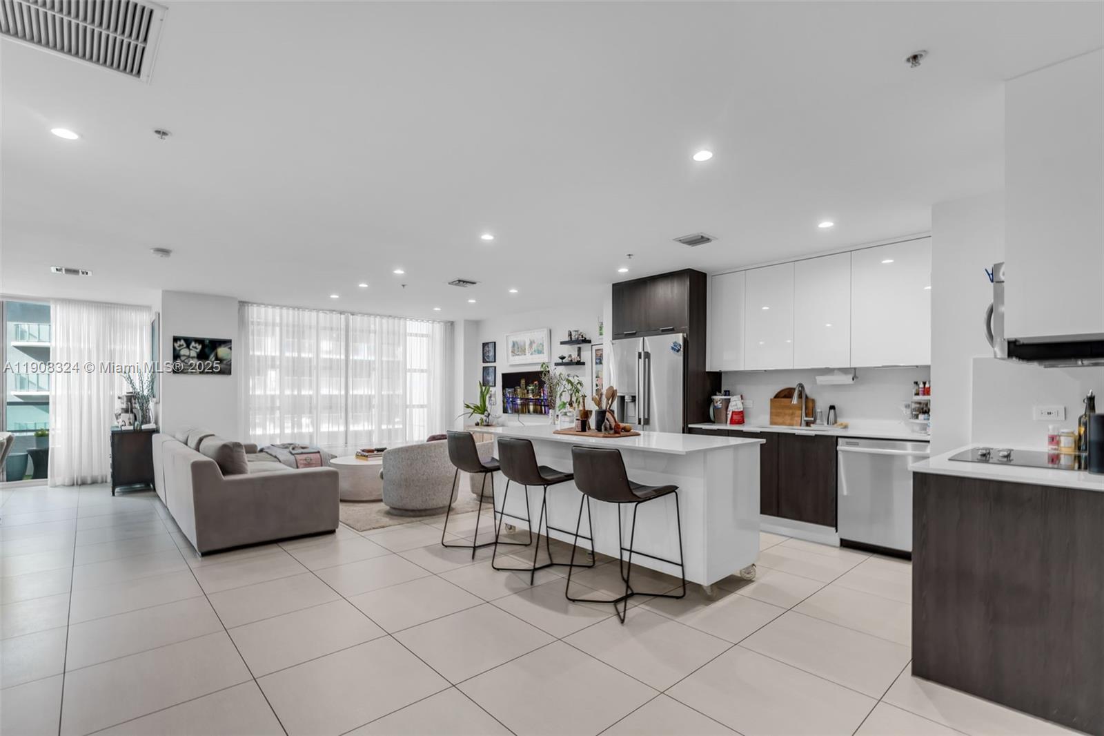 3301 NE 1st Ave #M0510 Miami, FL 33137