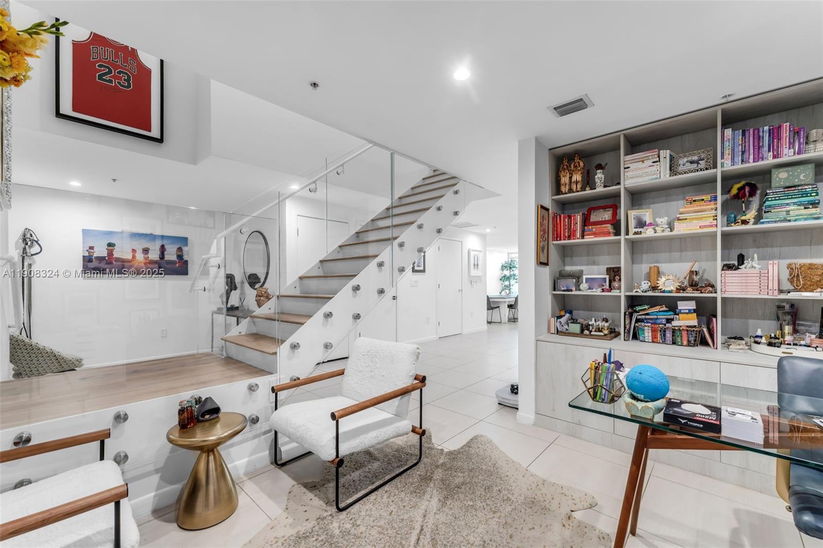 3301 NE 1st Ave #M0510 Miami, FL 33137