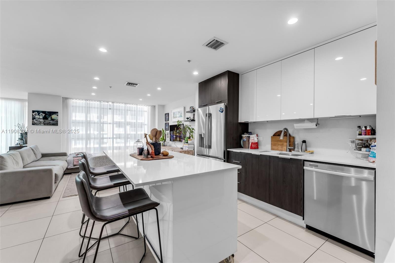 3301 NE 1st Ave #M0510 Miami, FL 33137