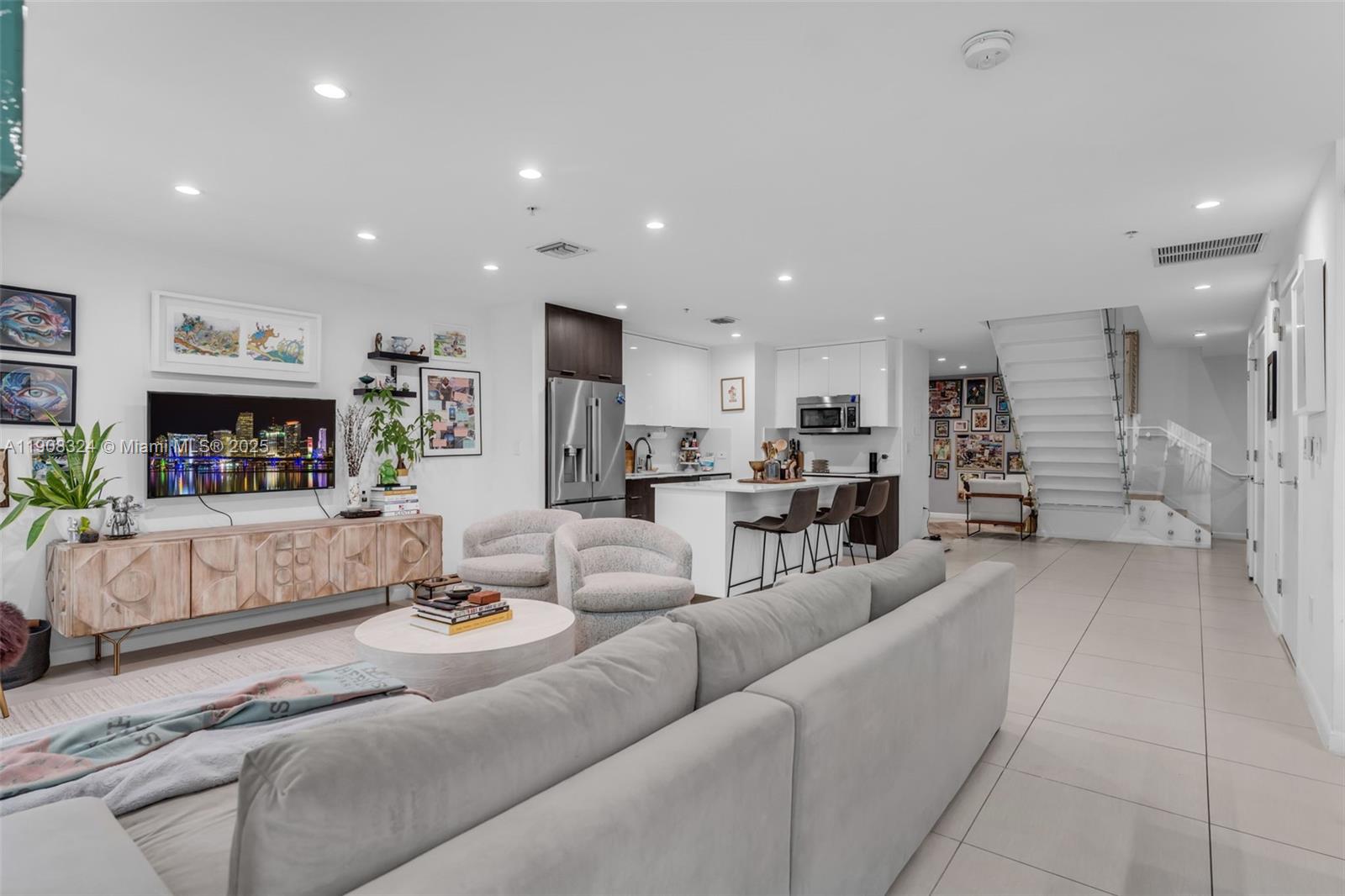 3301 NE 1st Ave #M0510 Miami, FL 33137