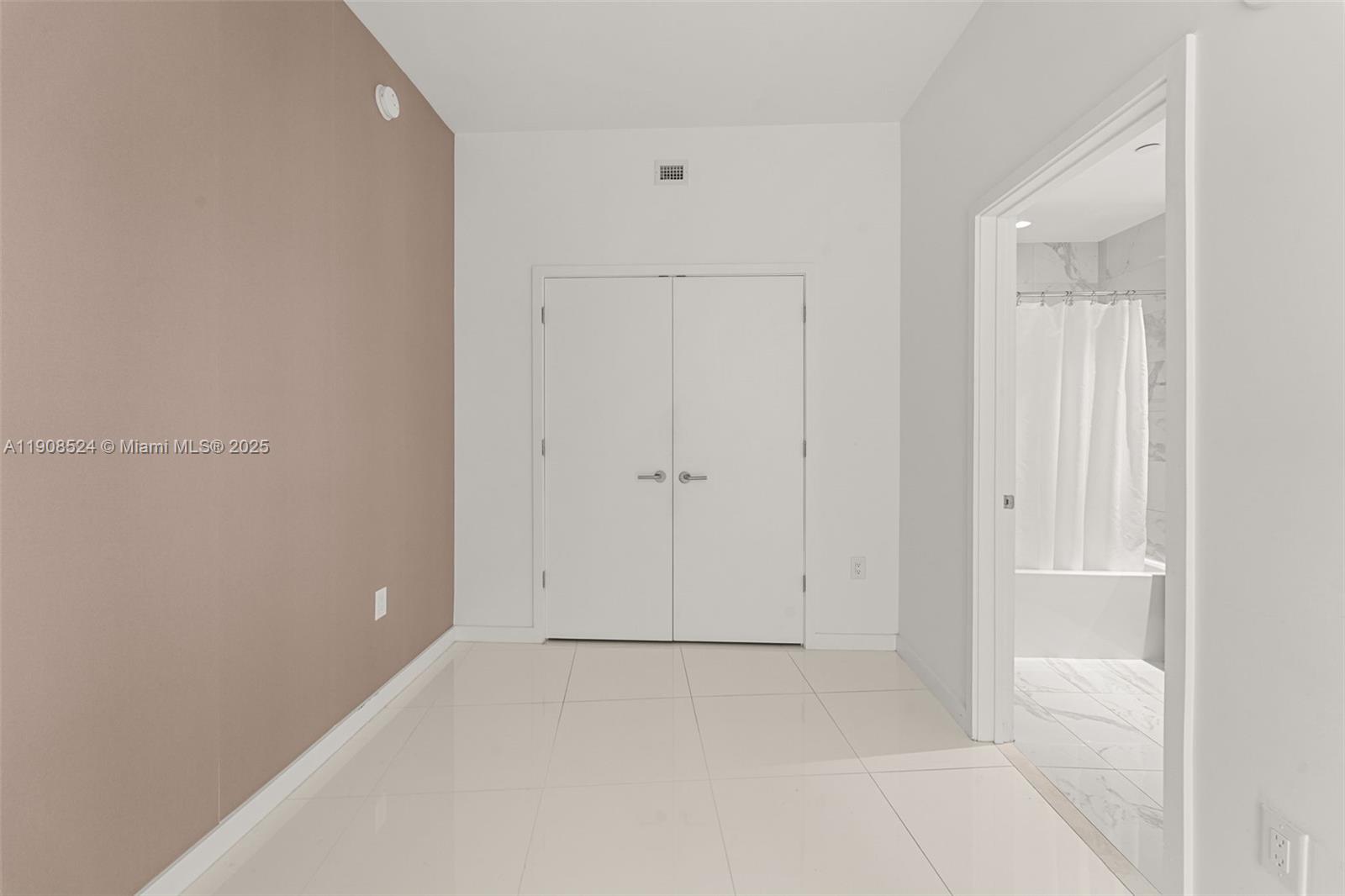 851 NE 1st Ave #4510 Miami, FL 33132