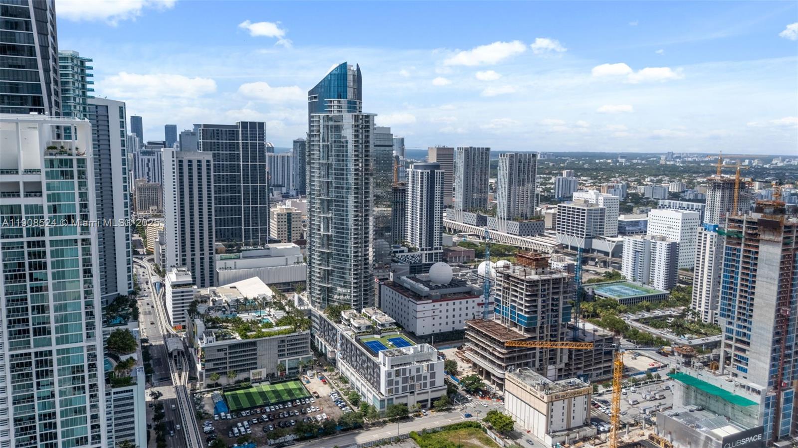 851 NE 1st Ave #4510 Miami, FL 33132