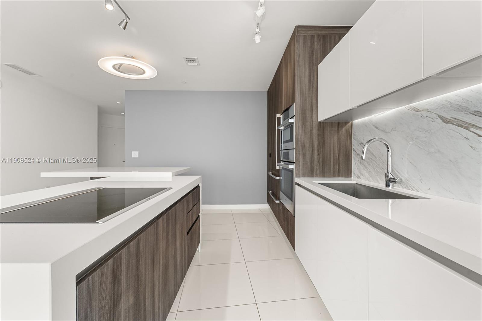 851 NE 1st Ave #4510 Miami, FL 33132