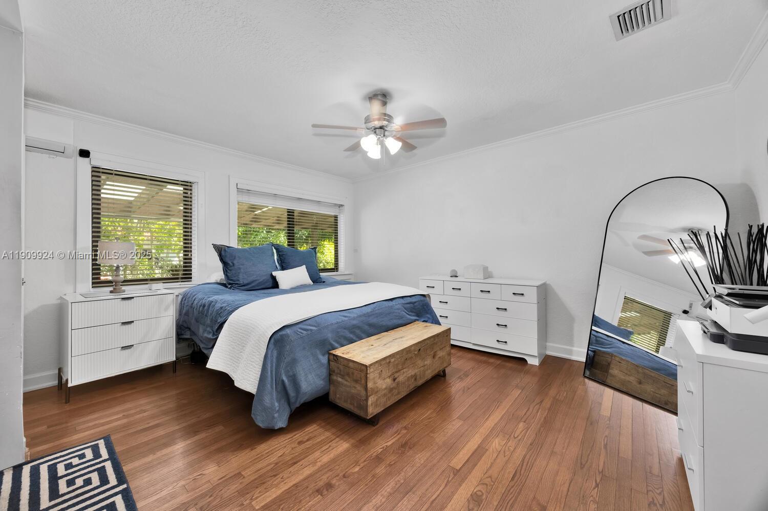 1009 Genoa St Coral Gables, FL 33134