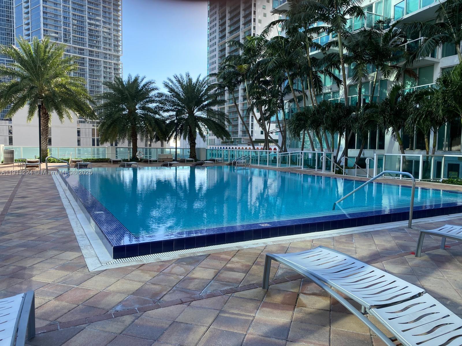 image Brickell On The River33