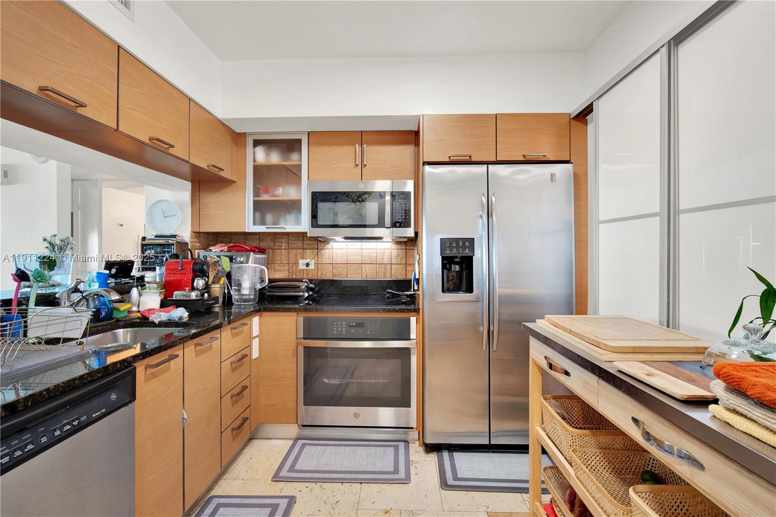 image Brickell On The River3