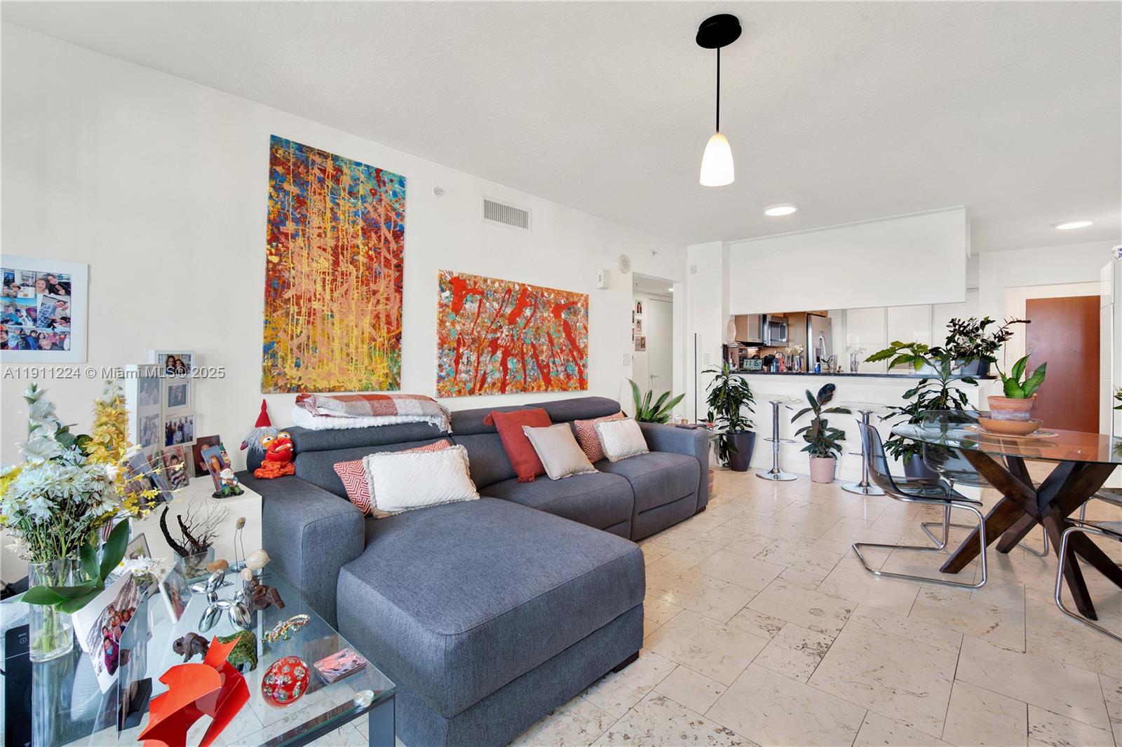 image Brickell On The River8