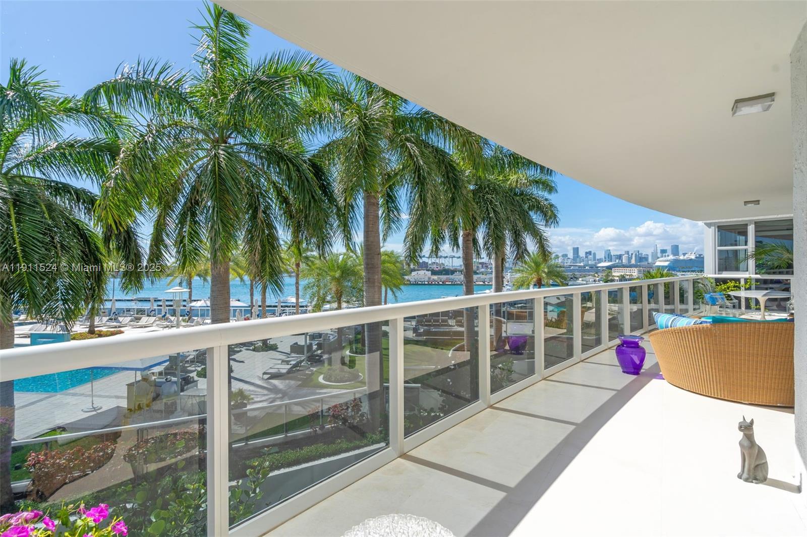 400 Alton Rd #706 Miami Beach, FL 33139