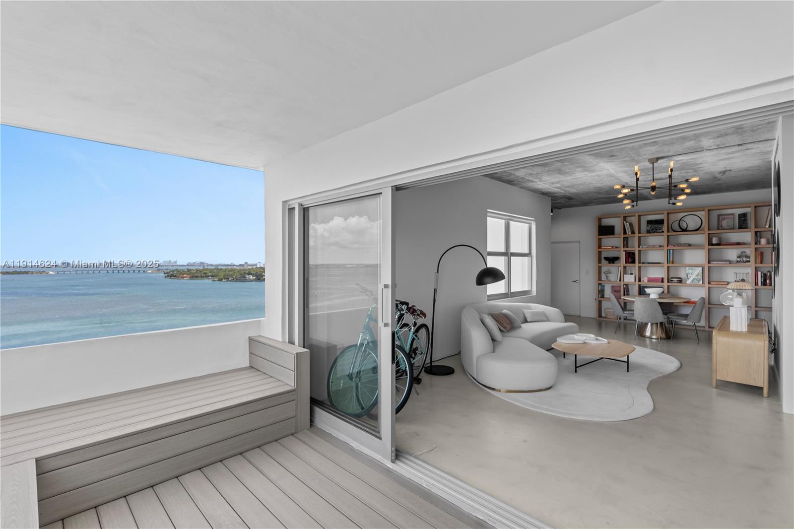 3 Island Ave #PHD 15D Miami Beach, FL 33139