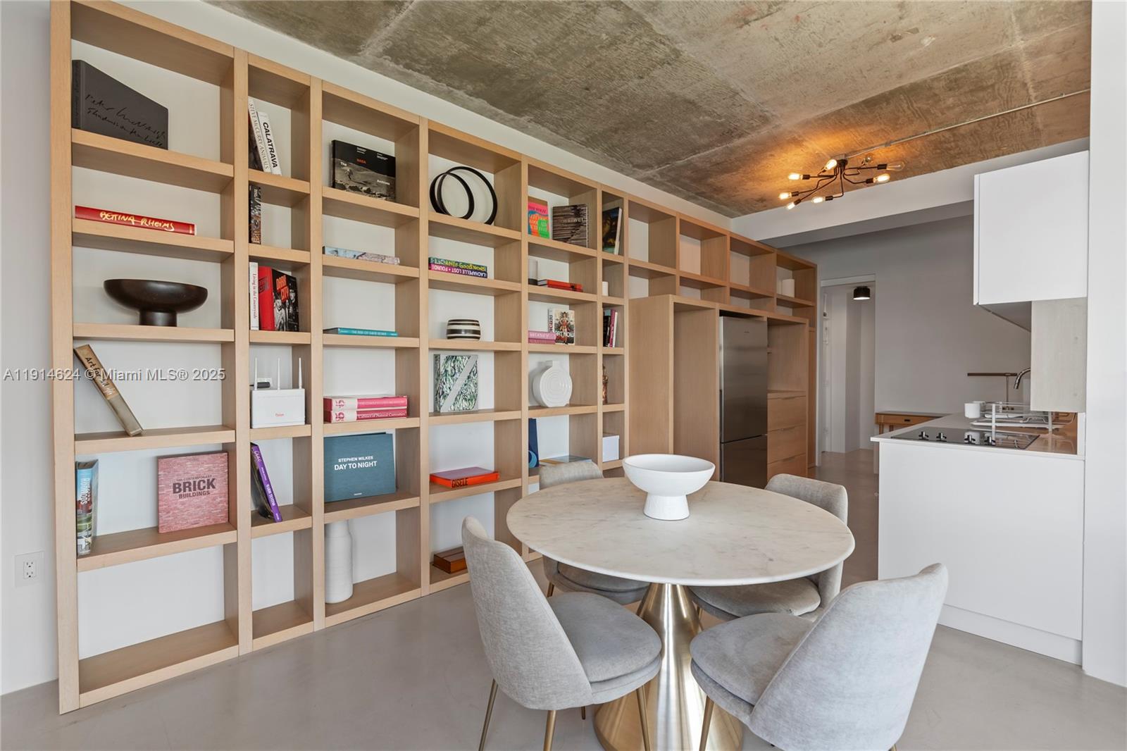 3 Island Ave #PHD 15D Miami Beach, FL 33139