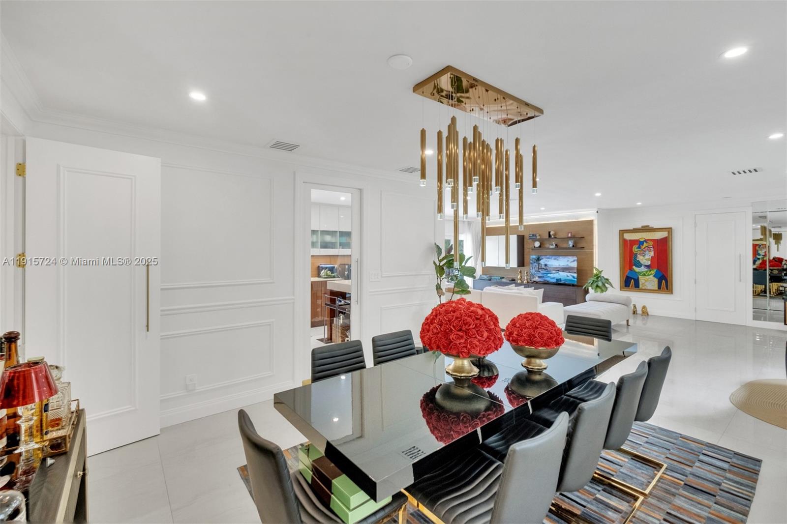 726 NE 17th Way Fort Lauderdale, FL 33304