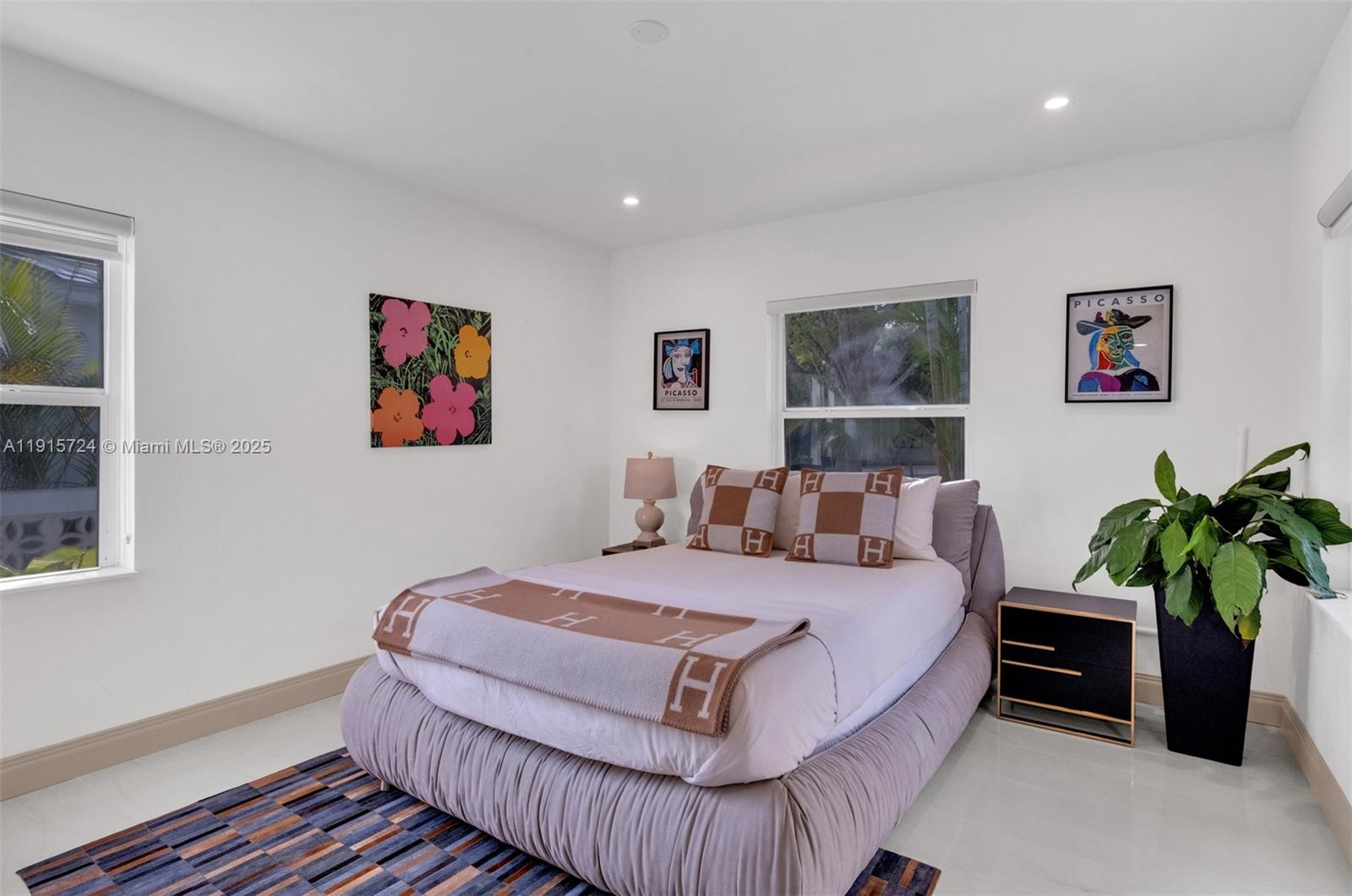 726 NE 17th Way Fort Lauderdale, FL 33304