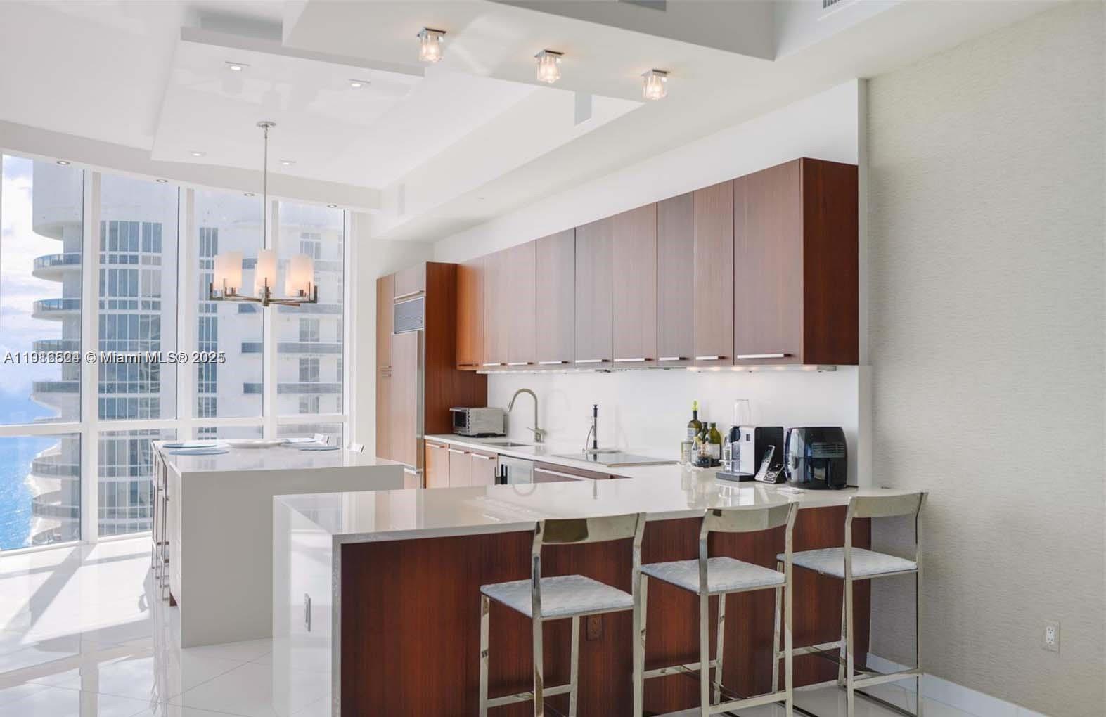 16001 Collins Ave #4001 Sunny Isles Beach, FL 33160