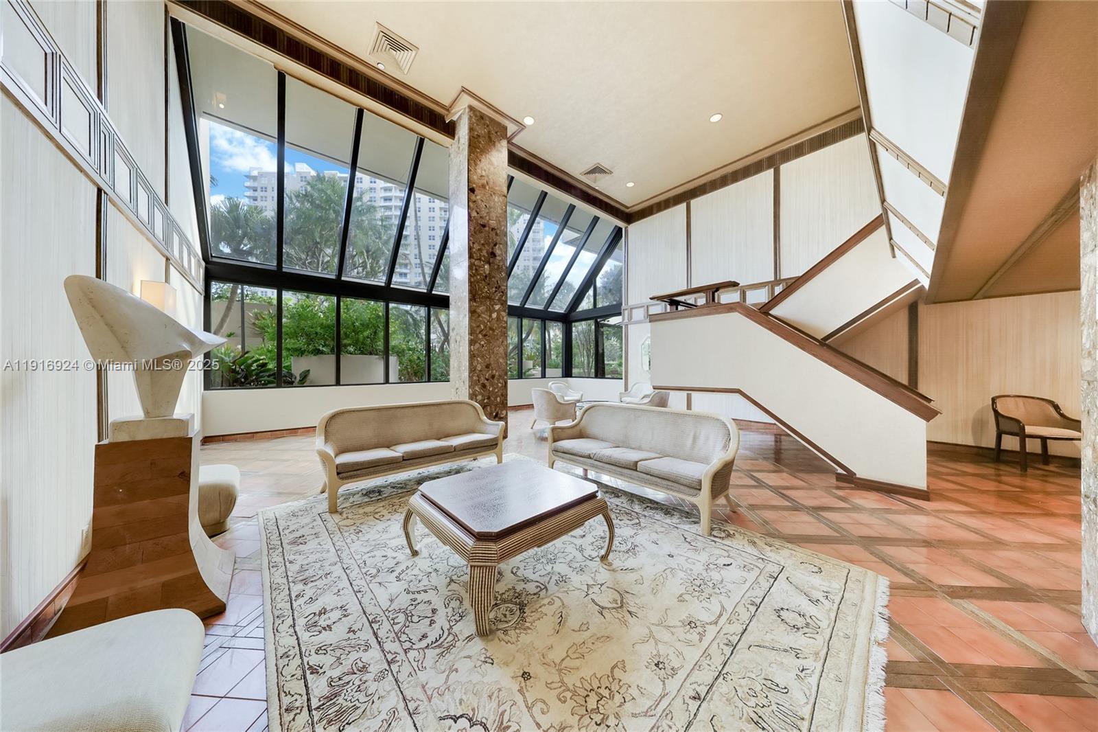 520 Brickell Key Dr #A1104 Miami, FL 33131