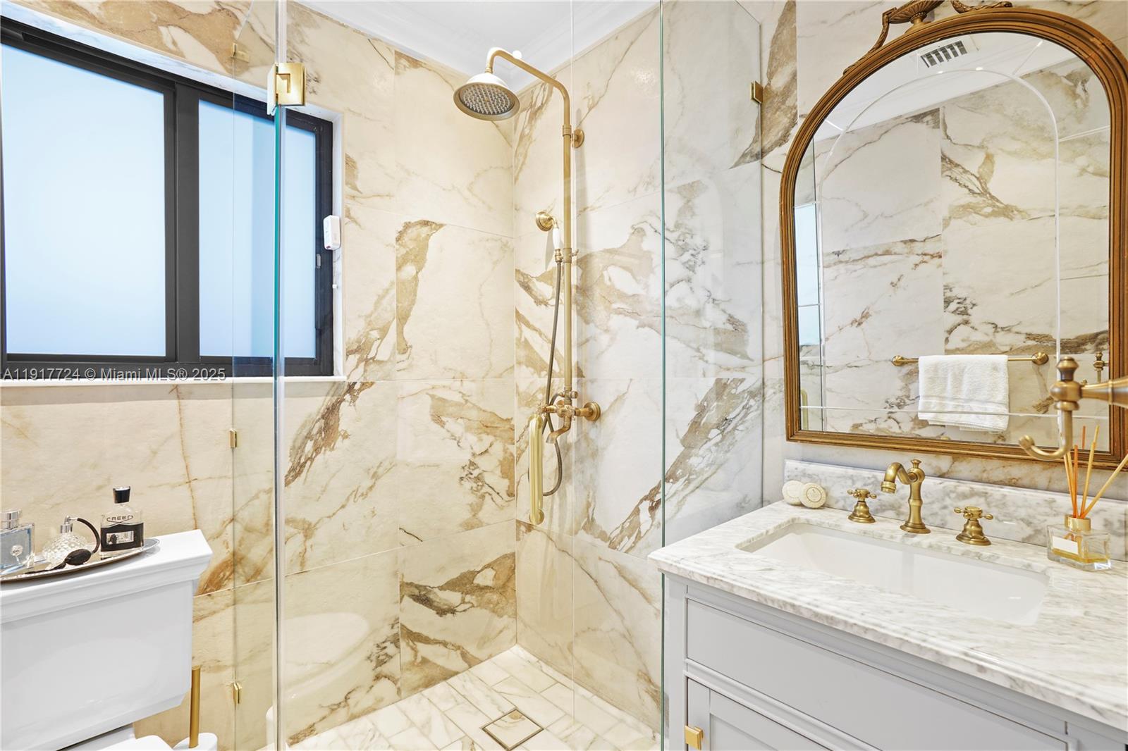 1625 Daytonia Rd Miami Beach, FL 33141