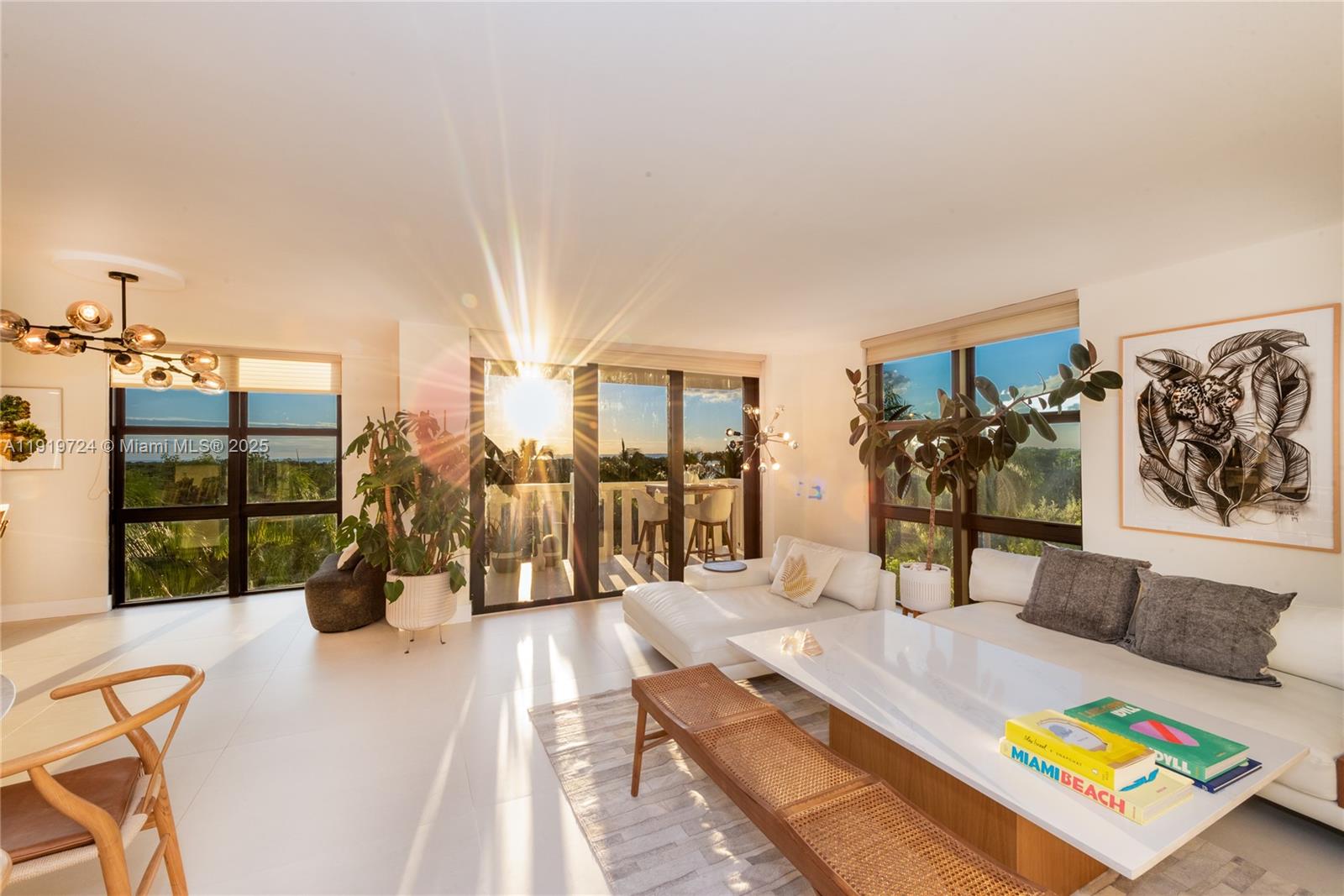 1121 Crandon Blvd #D402