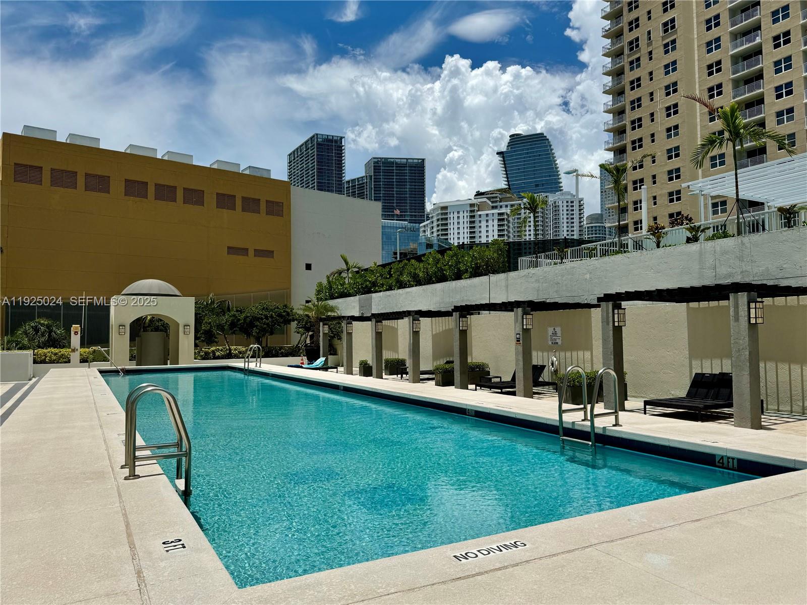 800 Claughton Is Dr #1502 Miami, FL 33131