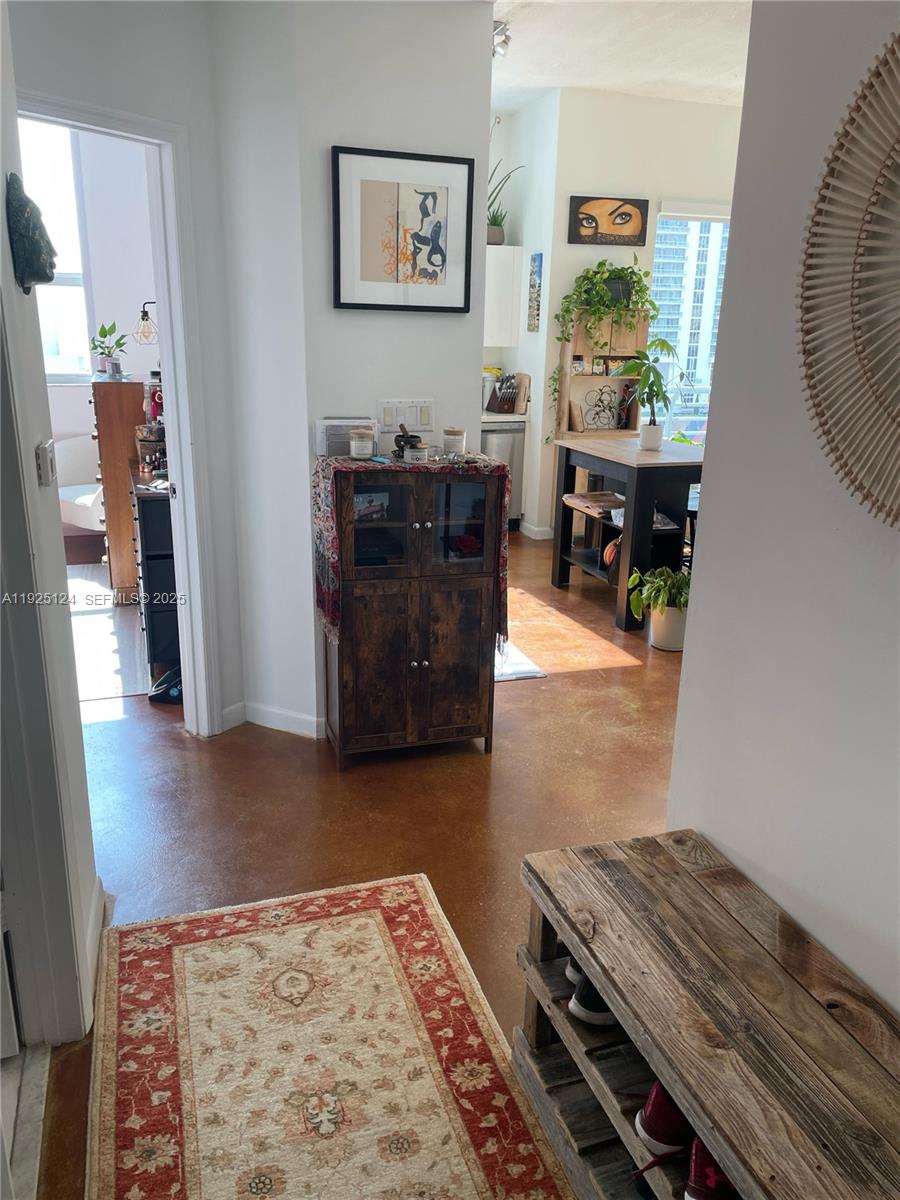 133 NE 2nd Ave #1512 Miami, FL 33132