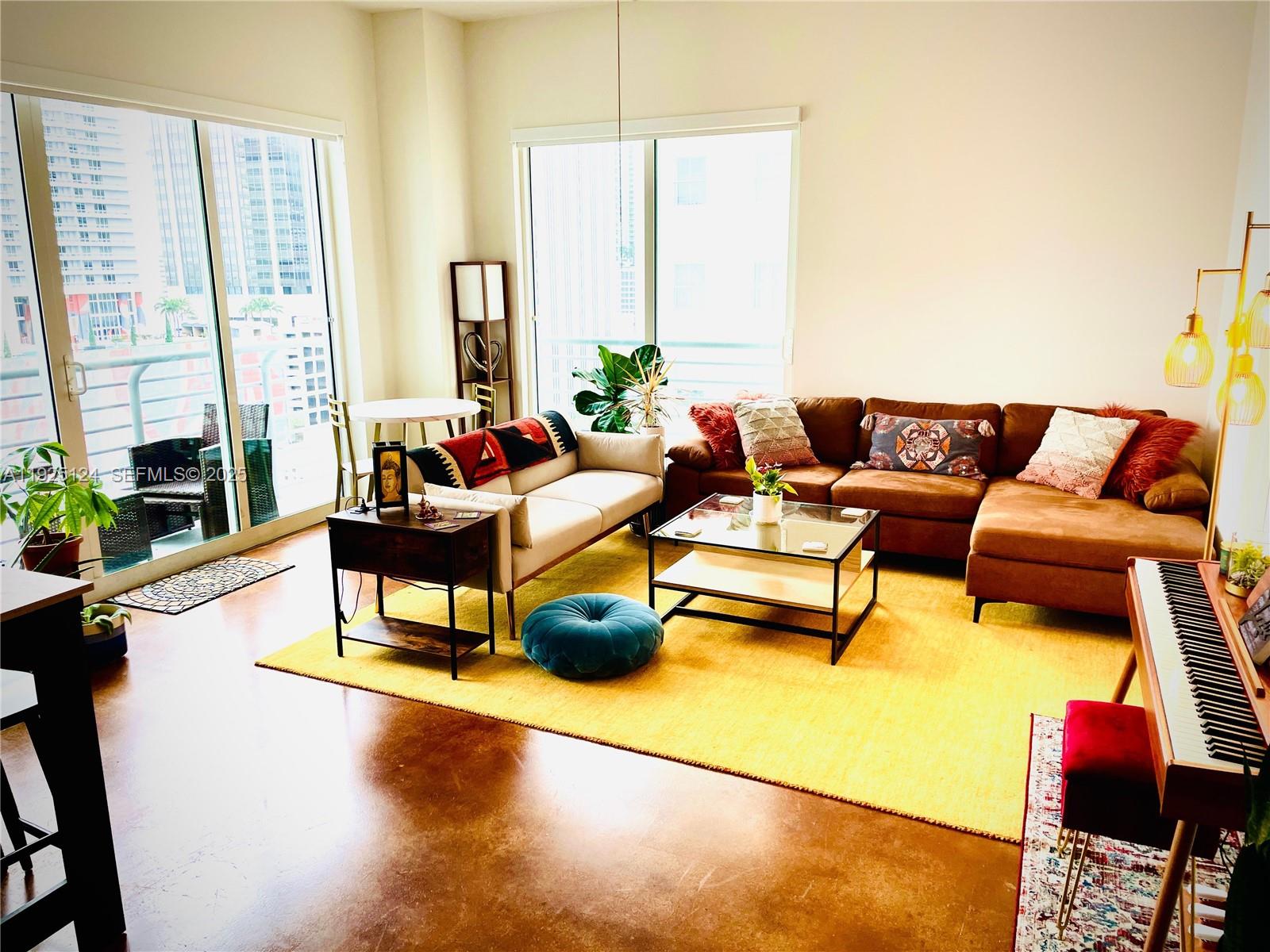 133 NE 2nd Ave #1512 Miami, FL 33132