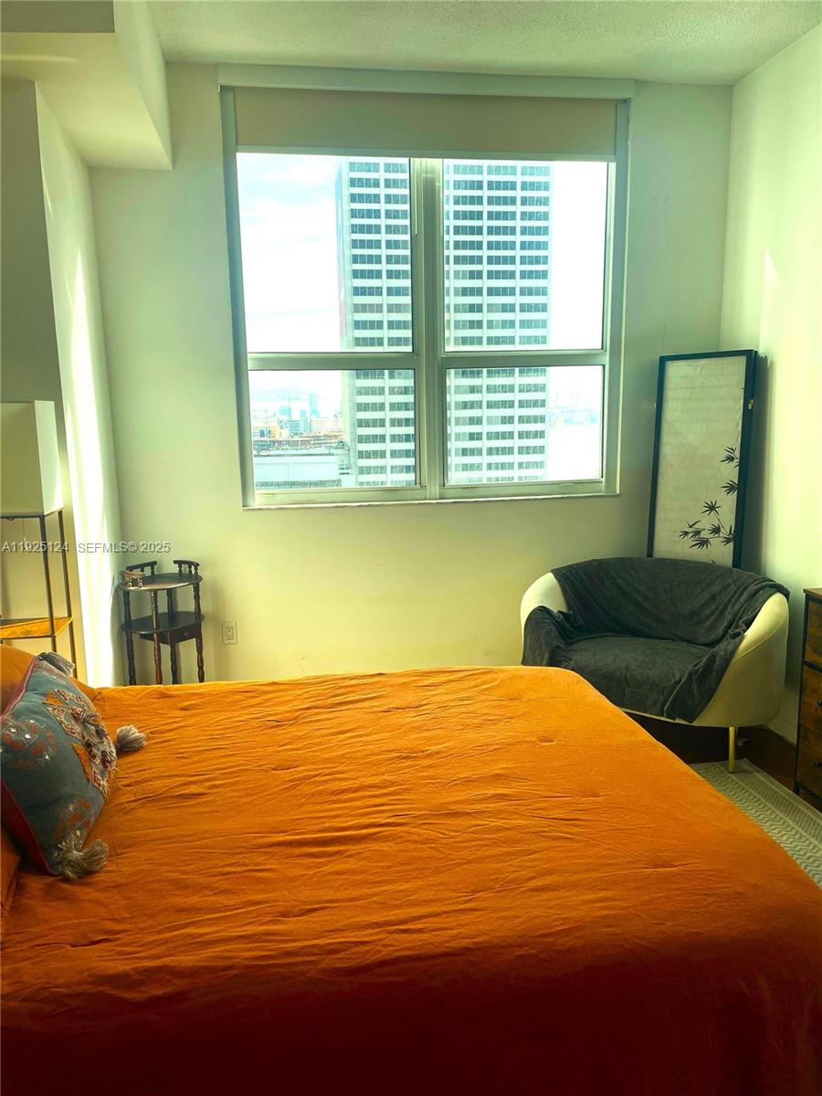 133 NE 2nd Ave #1512 Miami, FL 33132