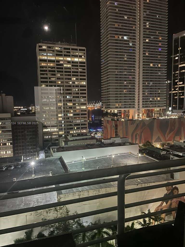 133 NE 2nd Ave #1512 Miami, FL 33132