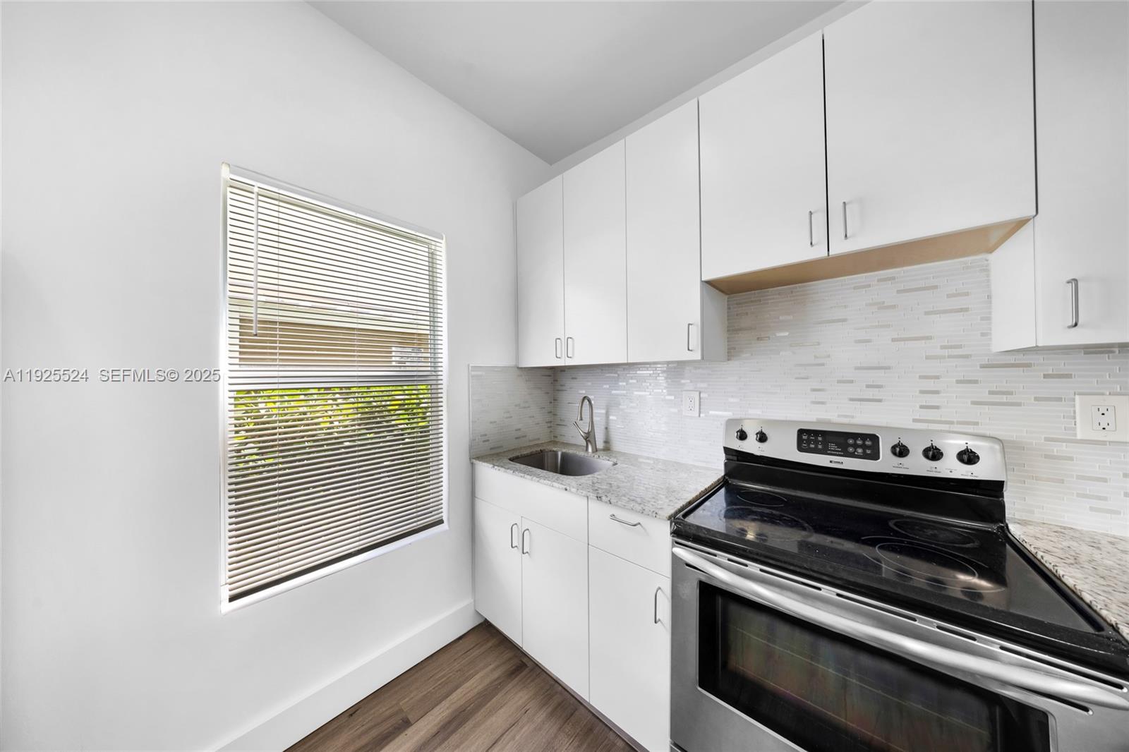 3237 SW 4th St Miami, FL 33135