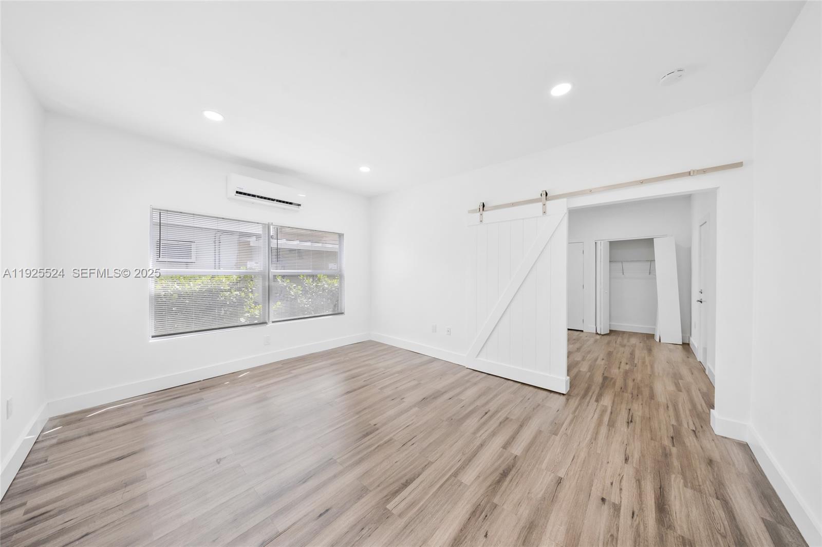 3237 SW 4th St Miami, FL 33135