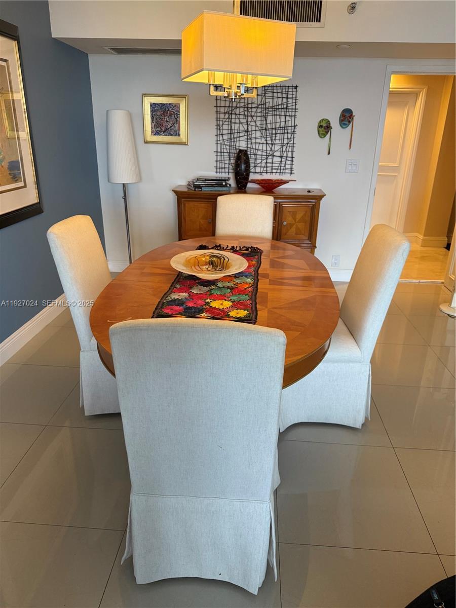 3530 Mystic Pointe Dr #2303 Aventura, FL 33180