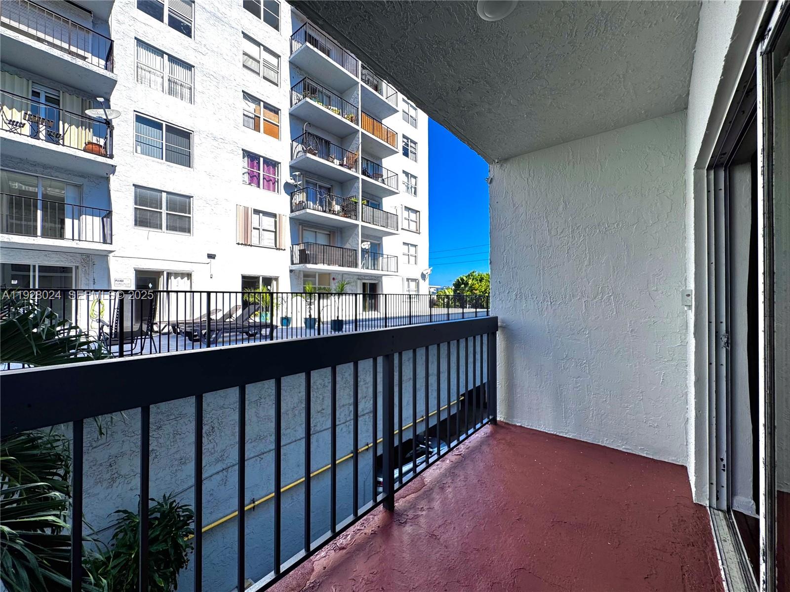 833 West Ave #302 Miami Beach, FL 33139