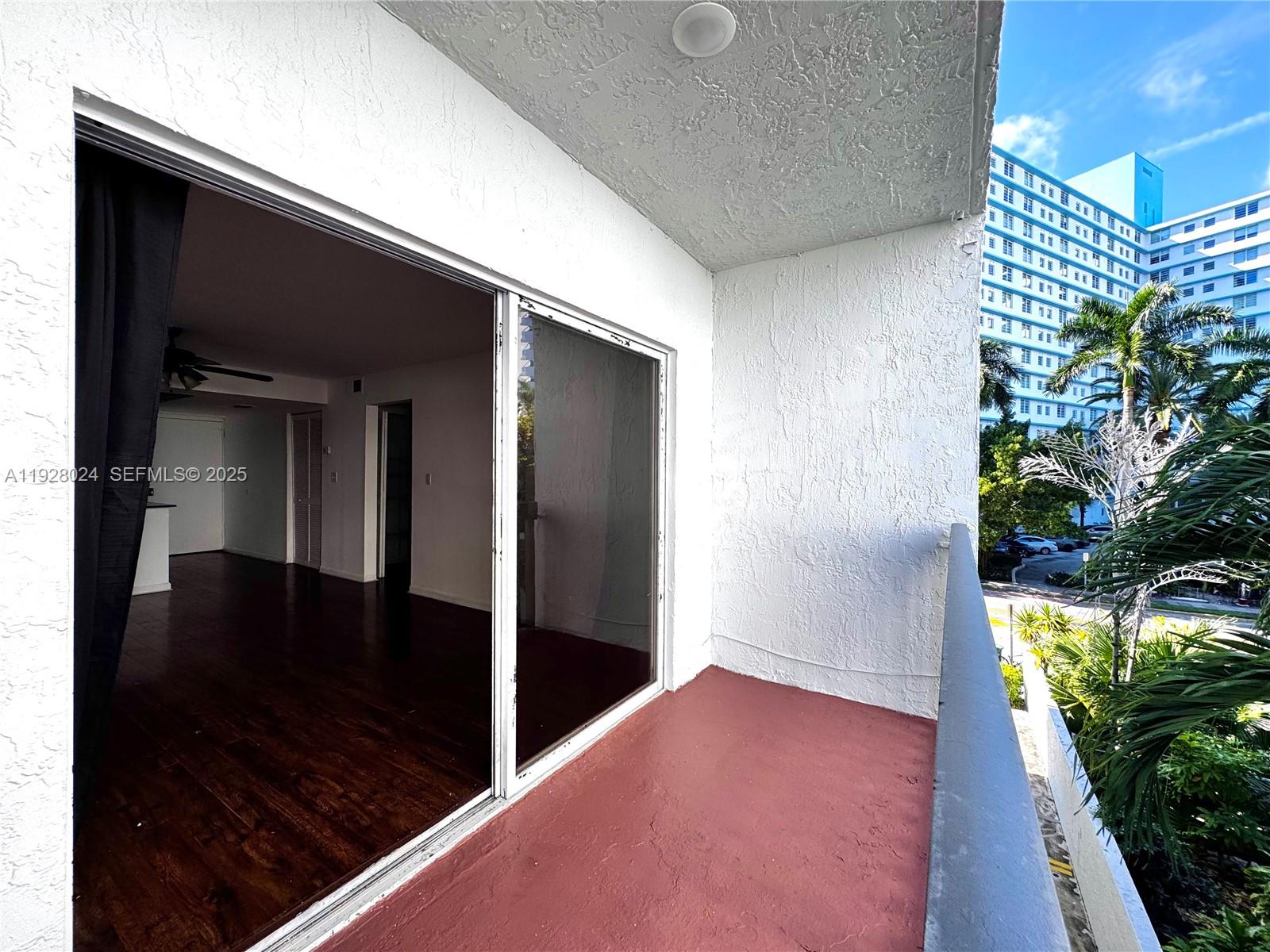 833 West Ave #302 Miami Beach, FL 33139