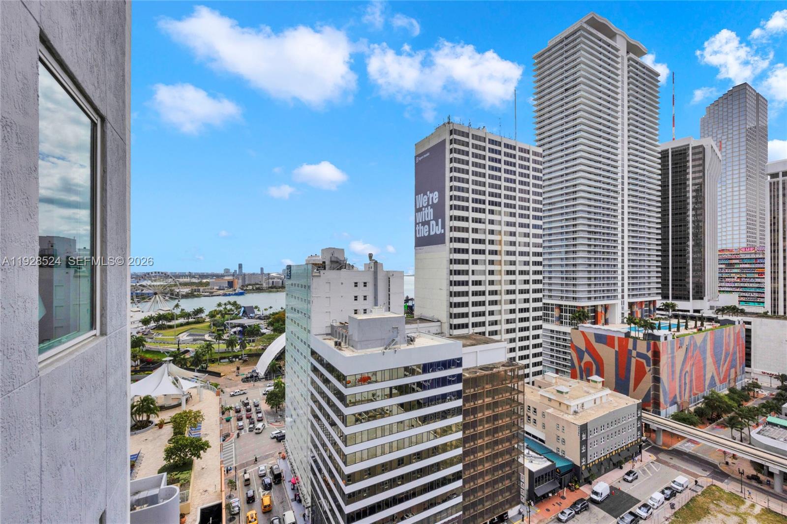 image Vizcayne South Condo21