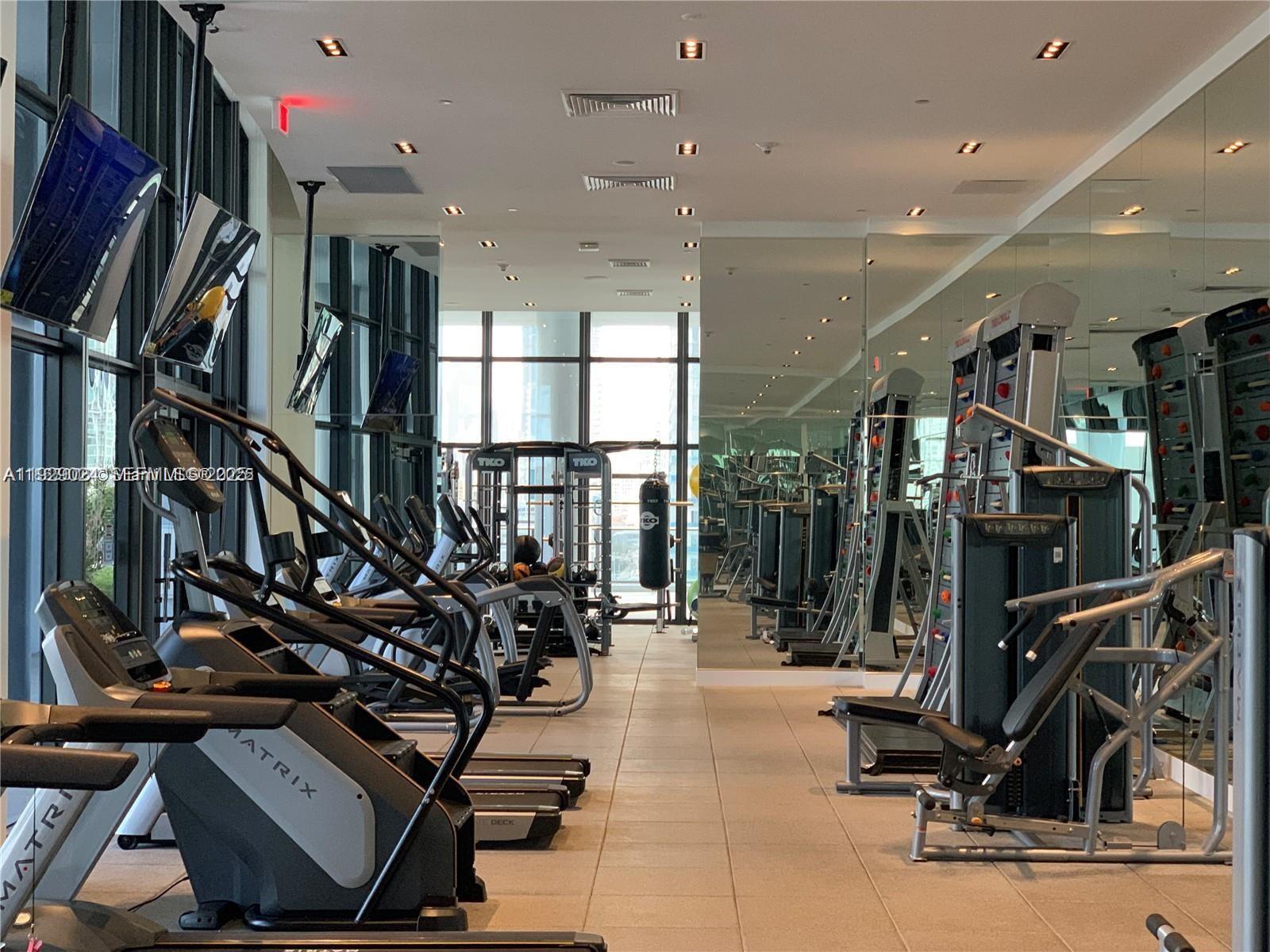 1600 NE 1st Ave #3012 Miami, FL 33132