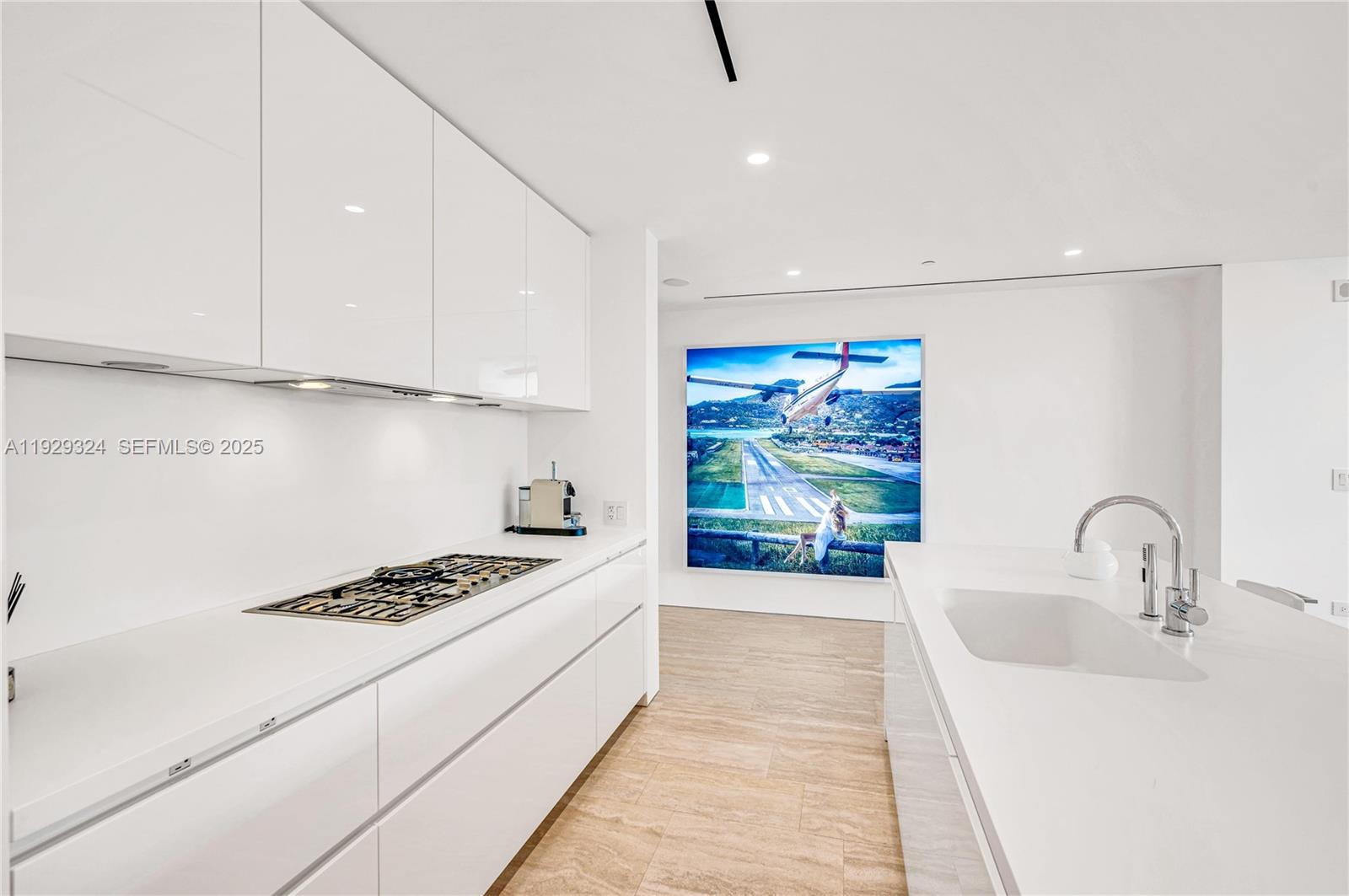 9111 Collins Ave #N-322 Surfside, FL 33154