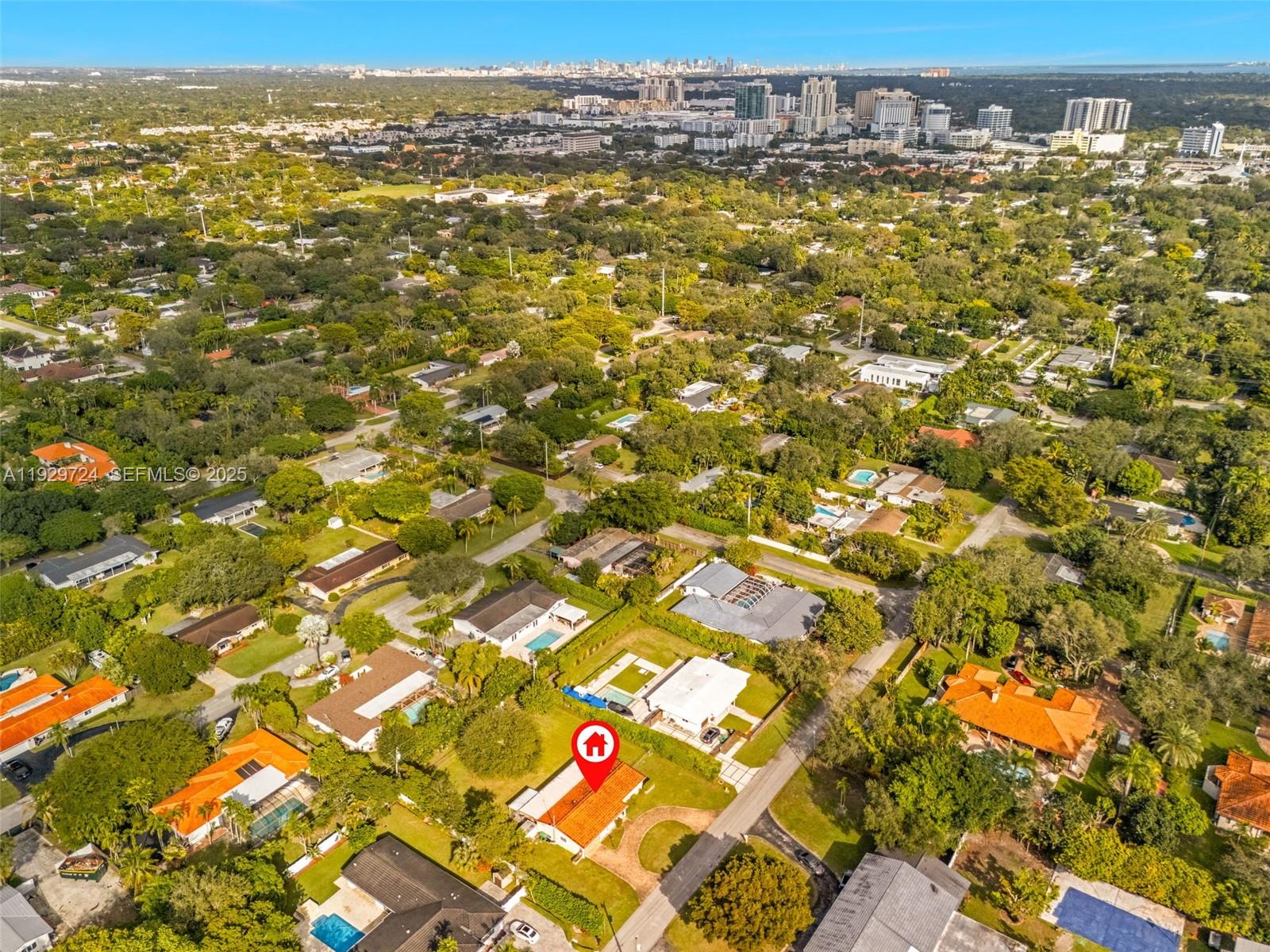 8345 SW 98th St Miami, FL 33156