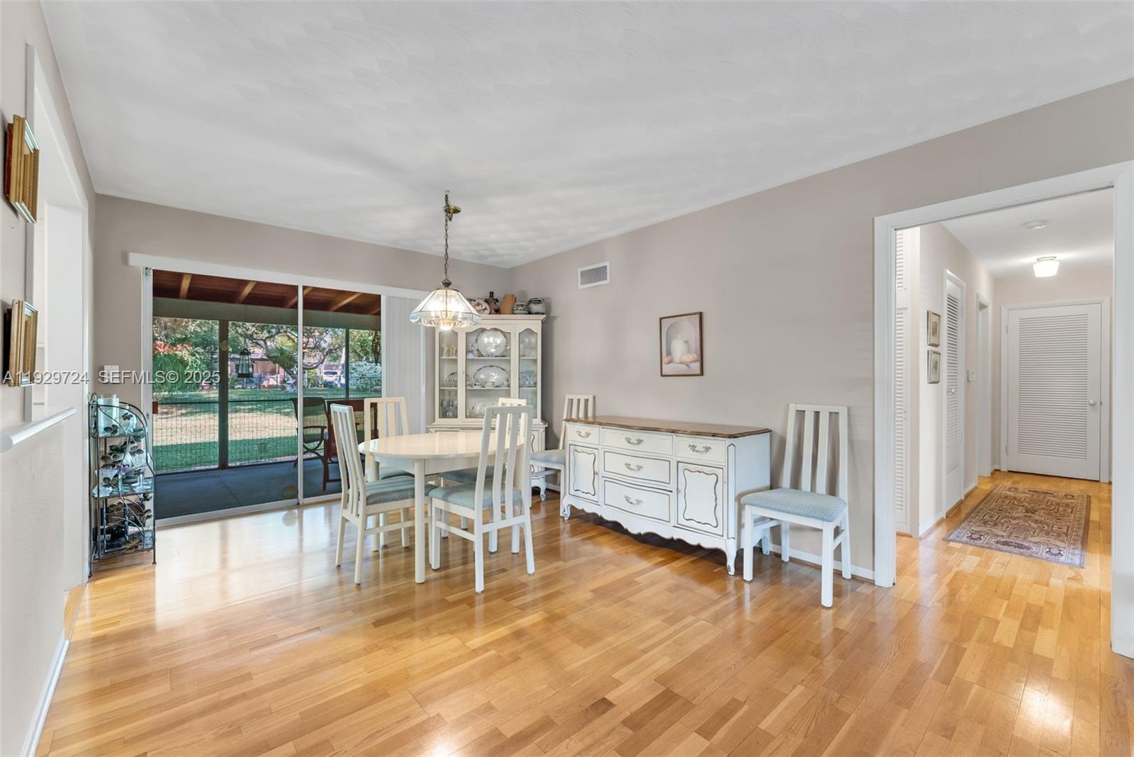 8345 SW 98th St Miami, FL 33156