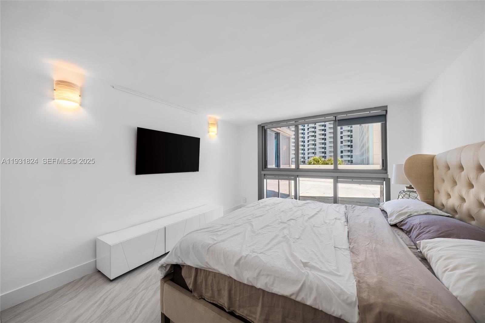 Undisclosed Address Miami Beach, FL 33140