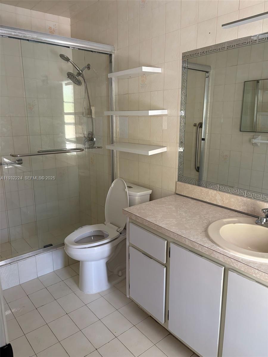 Undisclosed Address Miami, FL 33183