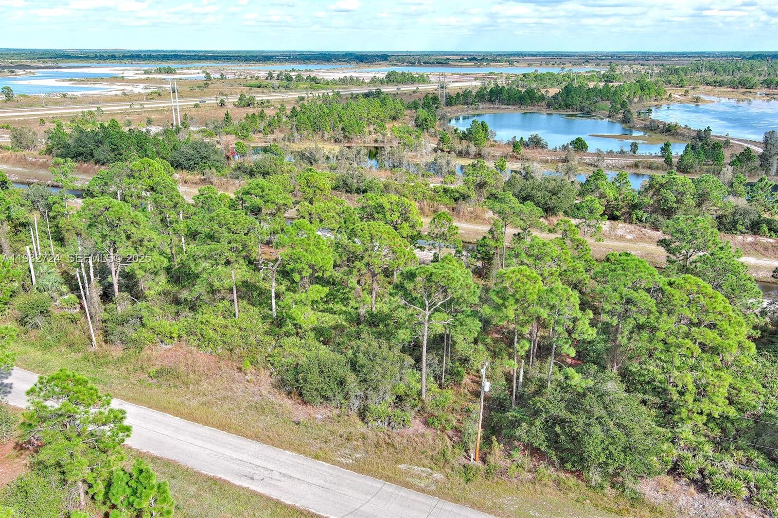 1261 Naples Ave S Fort Myers, FL 33913