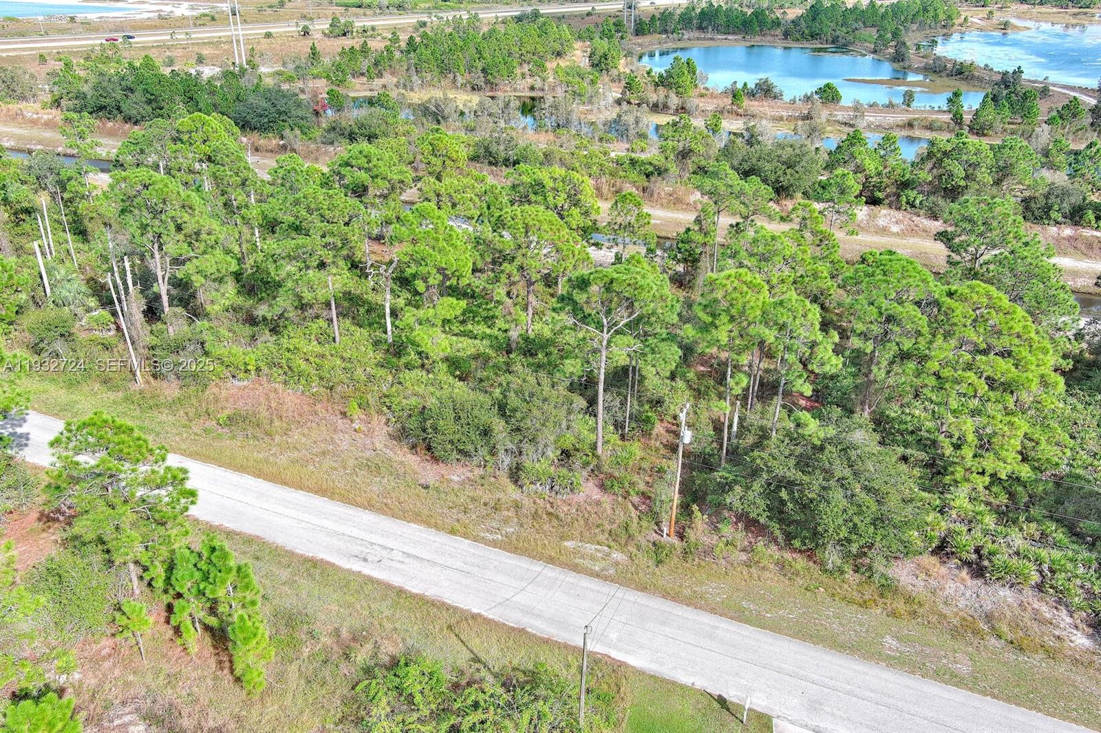 1261 Naples Ave S Fort Myers, FL 33913