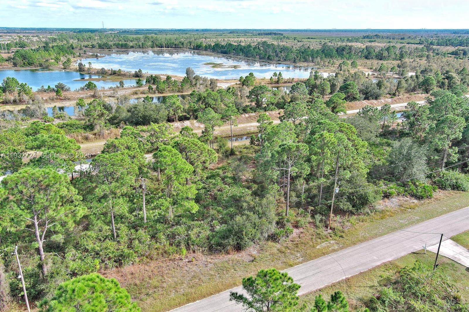 1261 Naples Ave S Fort Myers, FL 33913