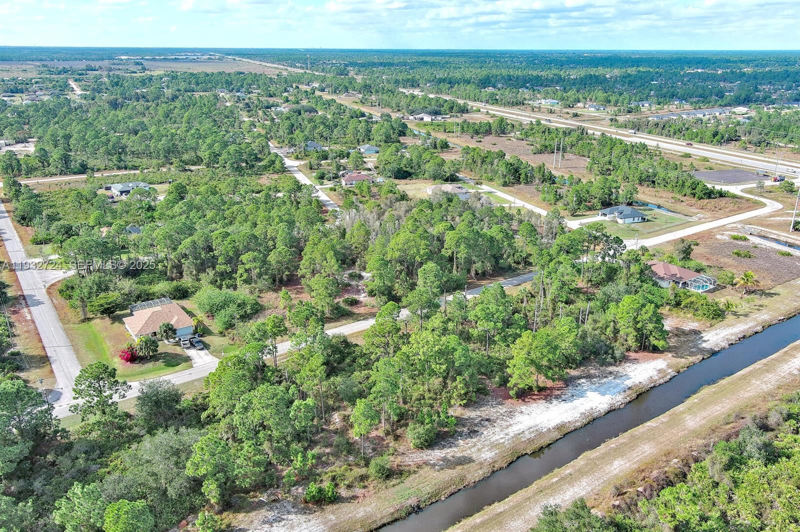 1261 Naples Ave S Fort Myers, FL 33913