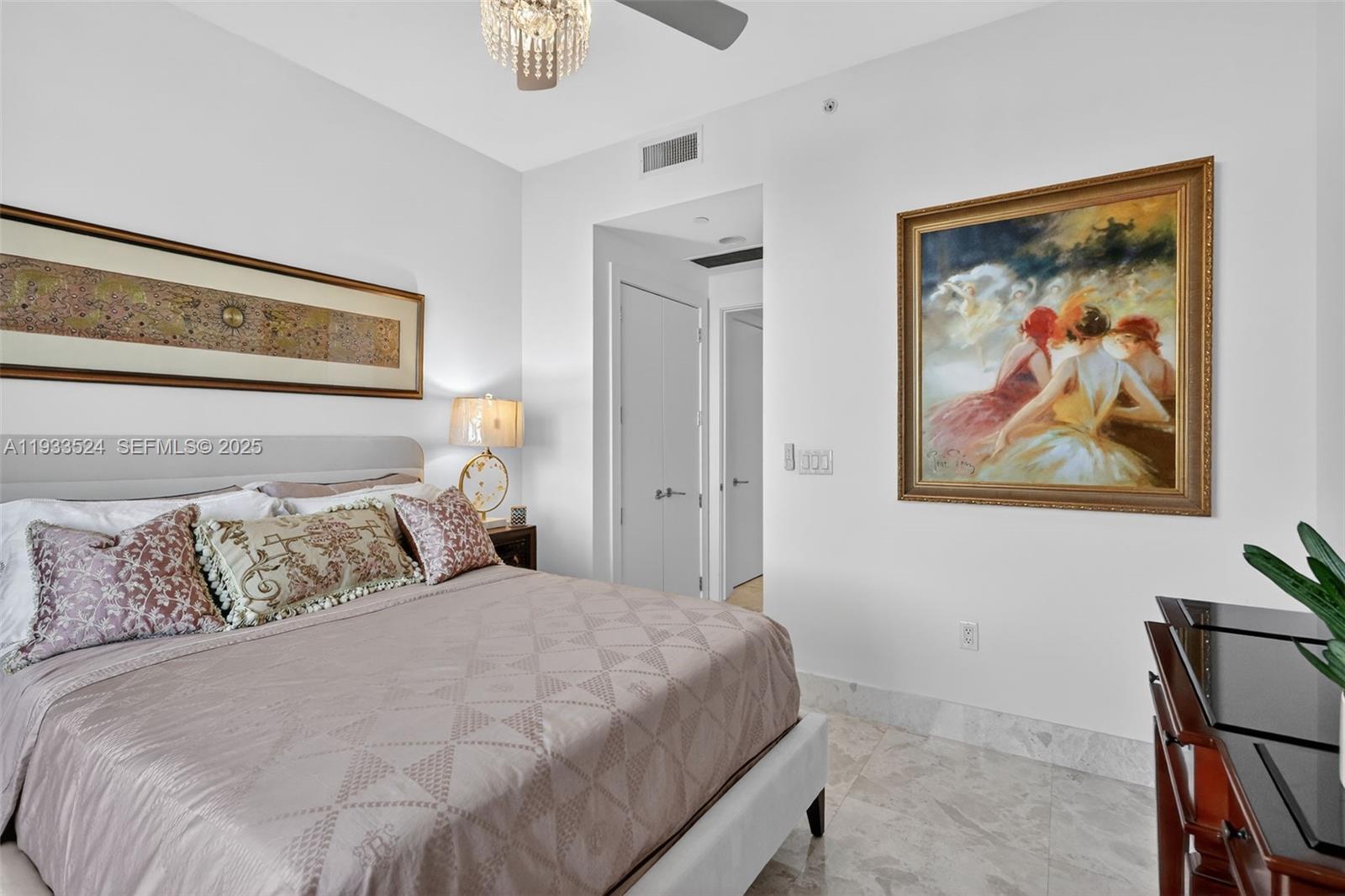 4100 Island Blvd #1403 Aventura, FL 33160