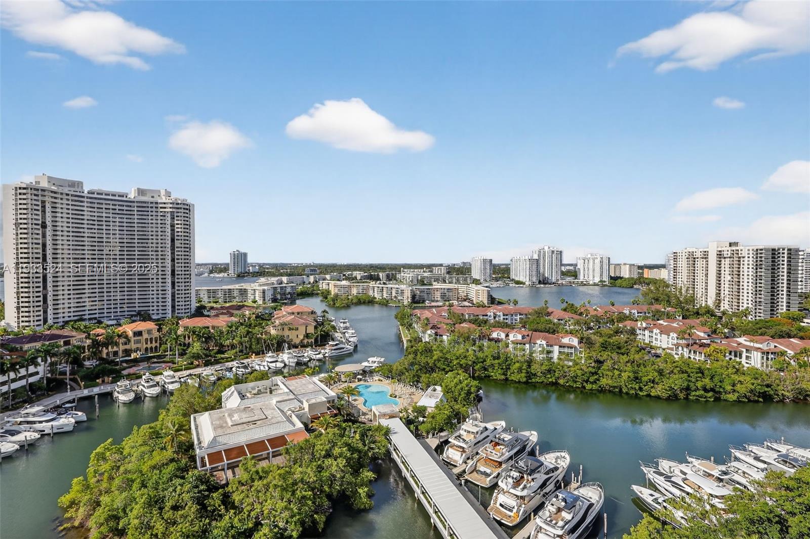 4100 Island Blvd #1403 Aventura, FL 33160