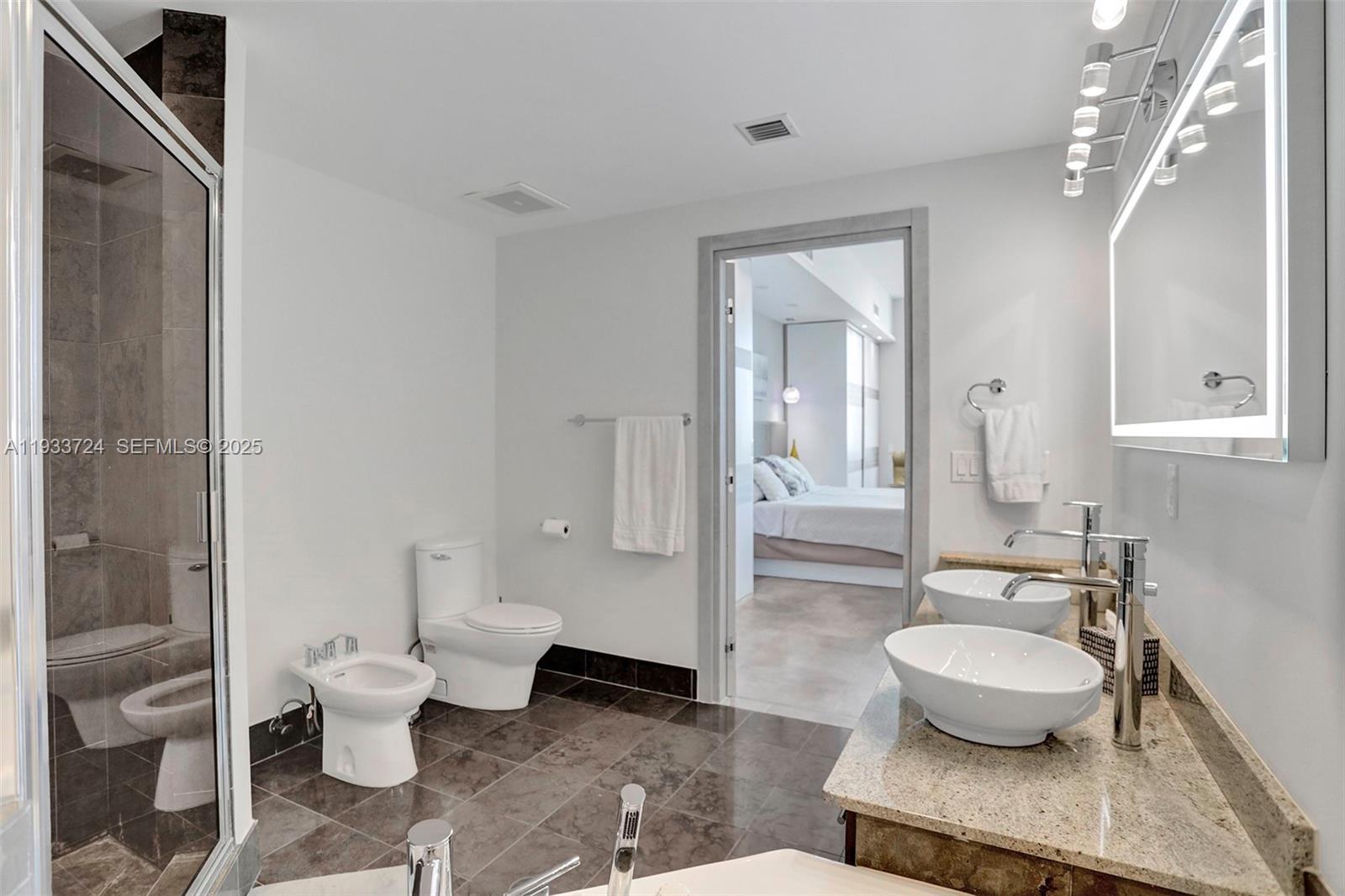 3029 NE 188th St #814 Aventura, FL 33180