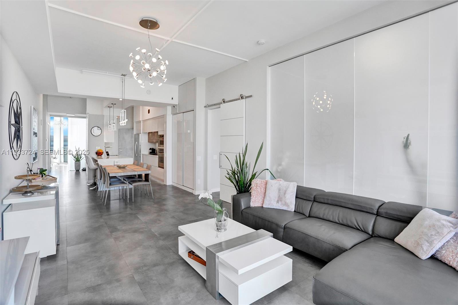 3029 NE 188th St #814 Aventura, FL 33180